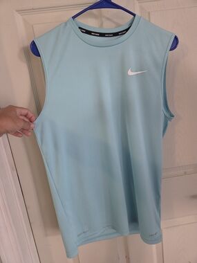 Nike Sleeveless Dri-FIT Athletic Top - Light Aqua